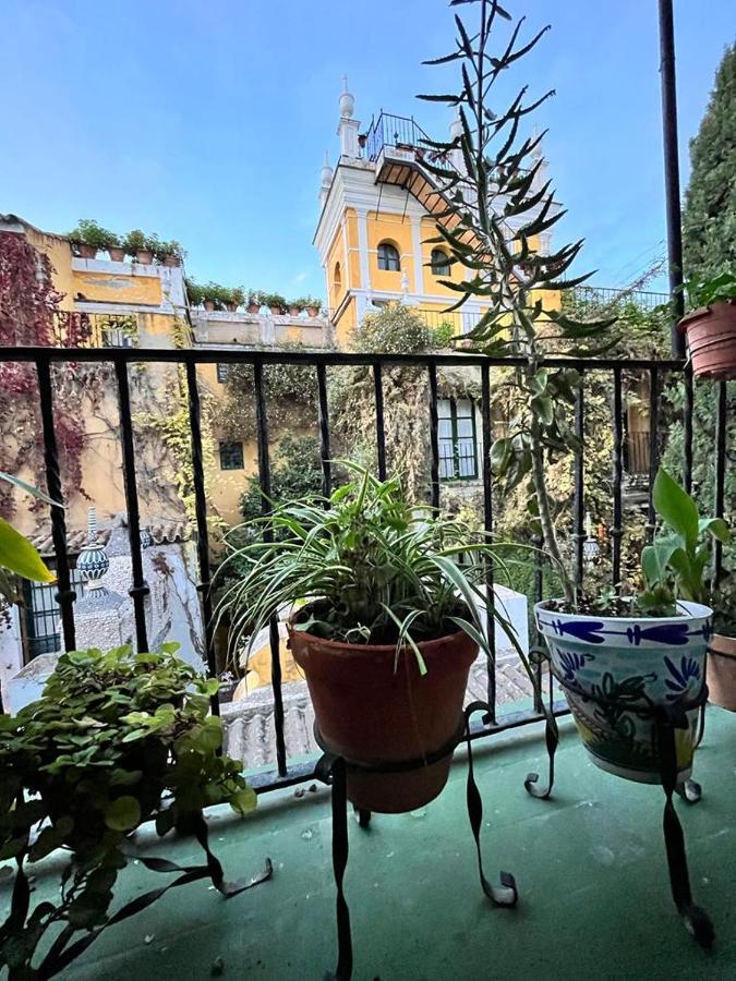 Pension Bienvenido Севилья Экстерьер фото